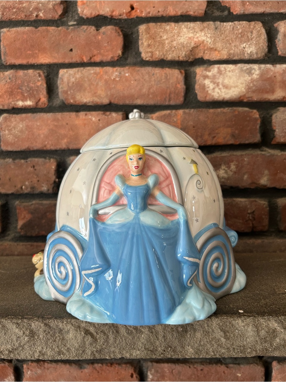 VTG Disney Cinderella Fairy God Mother Pumpkin Coach Ceramic Cookie Jar Retired